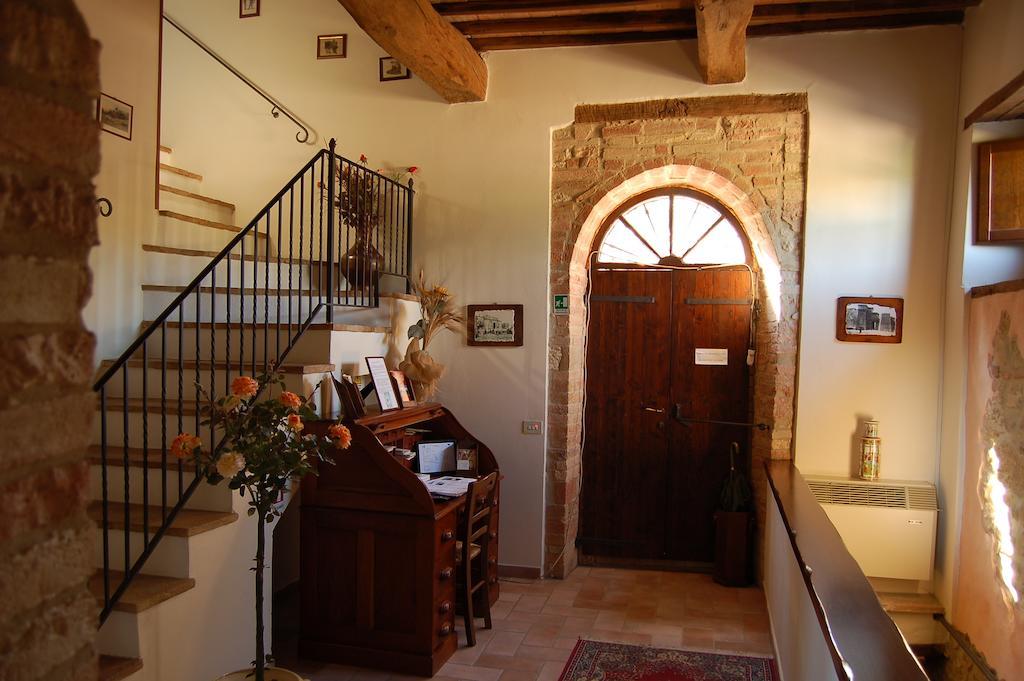 San Terenziano Agriturismo Casale Dei Frontini מראה חיצוני תמונה