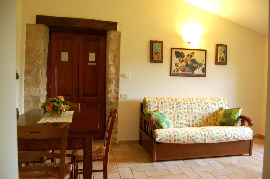 San Terenziano Agriturismo Casale Dei Frontini מראה חיצוני תמונה