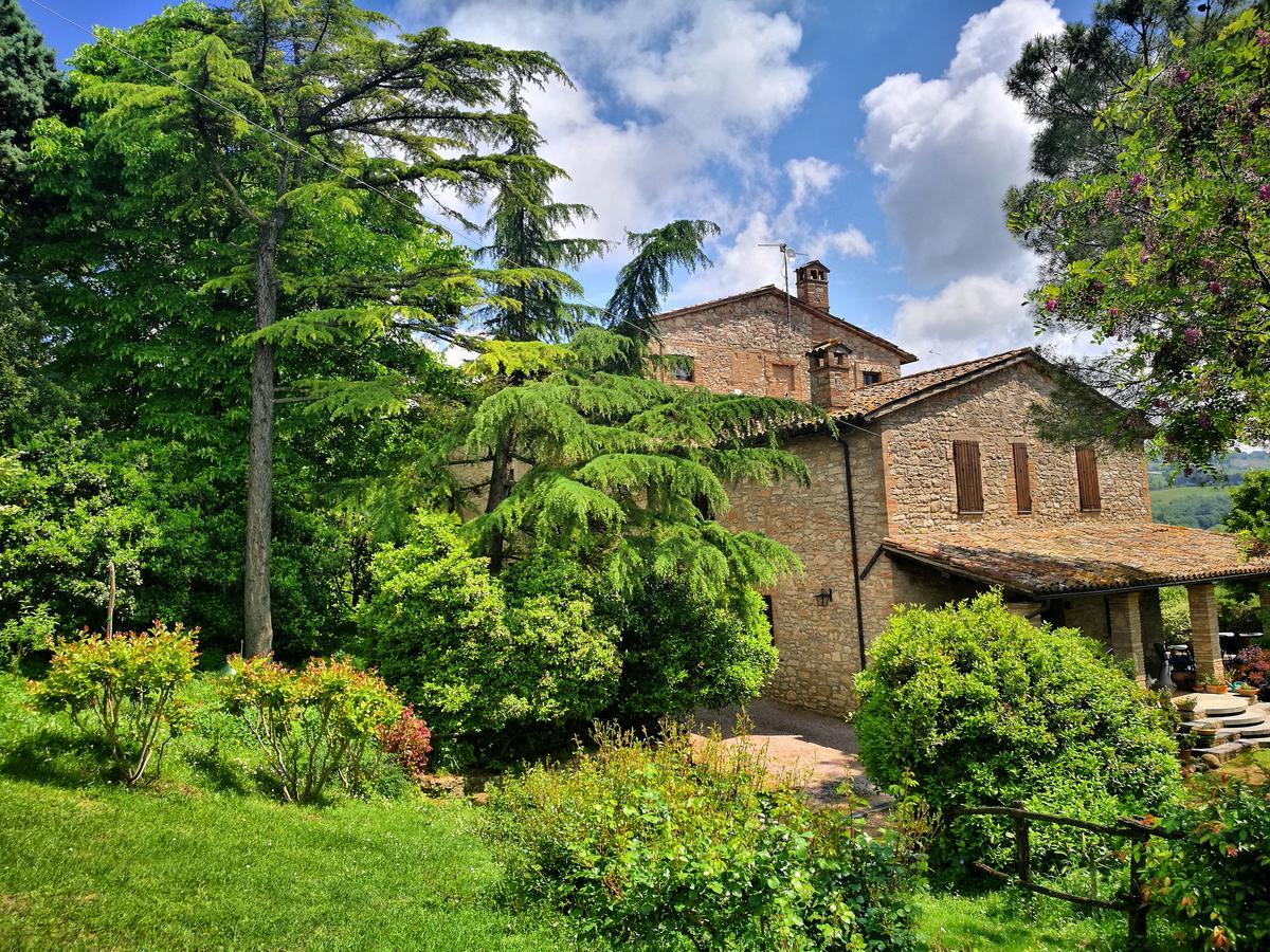San Terenziano Agriturismo Casale Dei Frontini מראה חיצוני תמונה