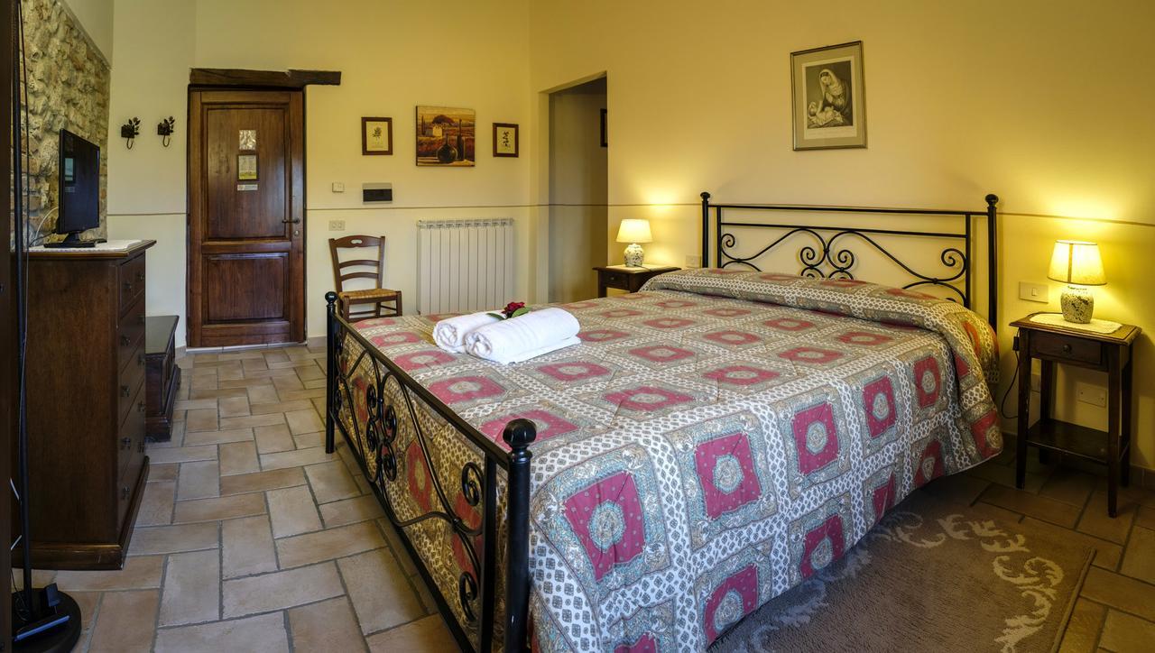 San Terenziano Agriturismo Casale Dei Frontini מראה חיצוני תמונה